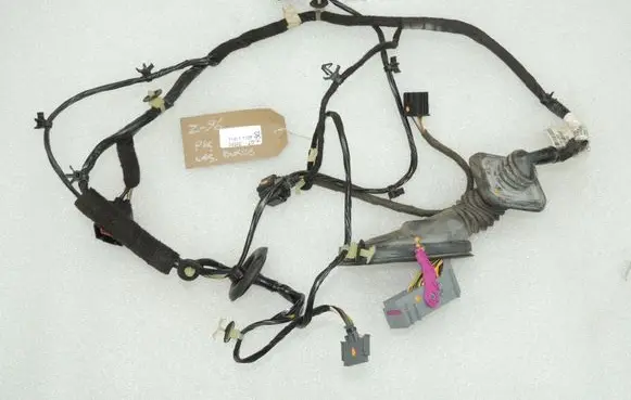 Opel Zafira C Front door wiring loom 20803667