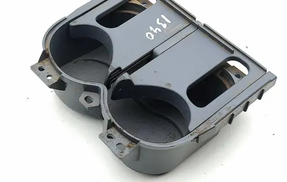 Toyota RAV 4 (XA20) Cup holder 5562042020 5562542010