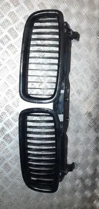 BMW 7 E65 E66 Front grill 70377279 511370377279
