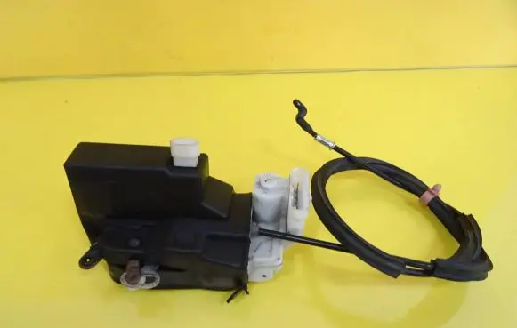 Lancia Thesis Front door lock