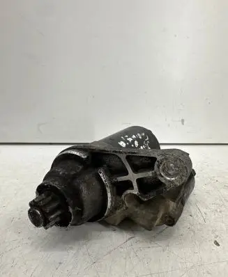 Skoda Fabia Mk1 (6Y) Starter motor 1005831281