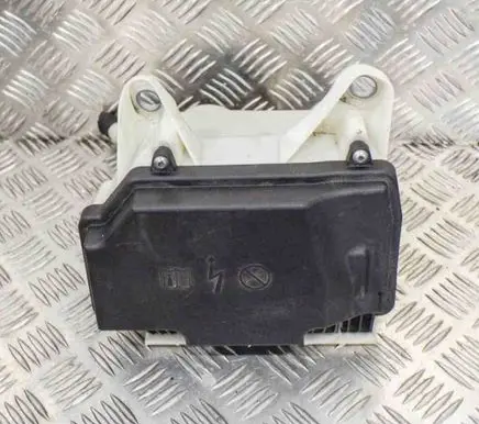 Mercedes-Benz C W205 Fuse box set A2055400182