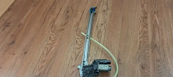 Rear door window regulator with motor