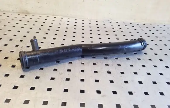 Volkswagen Golf Plus Engine coolant pipe/hose 03C121065B