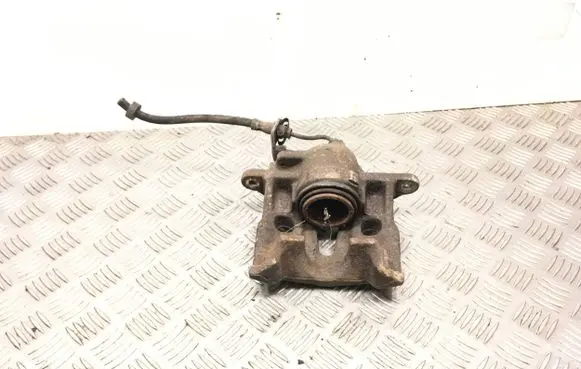 Volkswagen Multivan T4 Front brake caliper