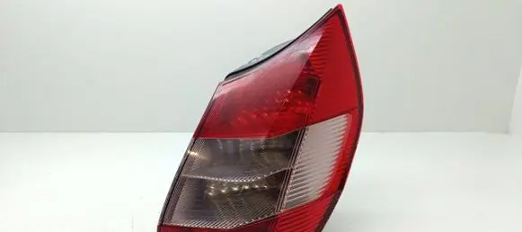 Renault Scenic II - Grand scenic II Rear/tail lights 8200127702E