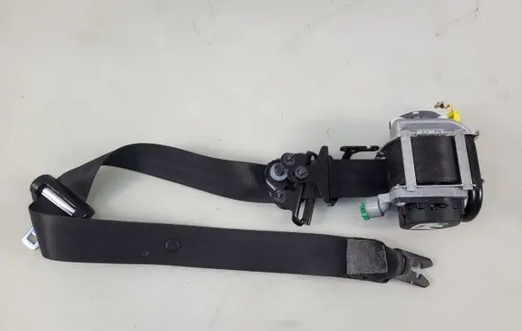 Volvo S60 Front seatbelt 616155800