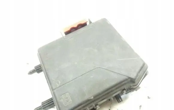 Renault Laguna III Fuse module