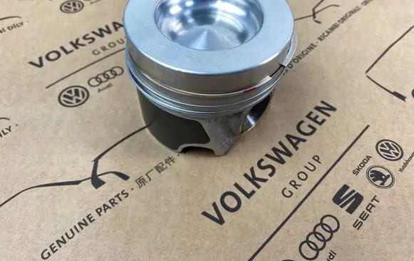 Audi Q5 SQ5 Piston with connecting rod 05L107065R