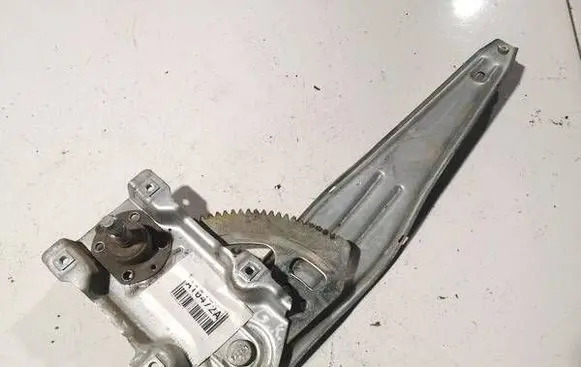 Toyota Yaris Sliding door window regulator with motor 