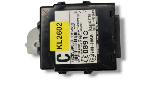 Subaru Forester SG Immobilizer control unit/module 88205SA030 X1T19091M 97RI010649