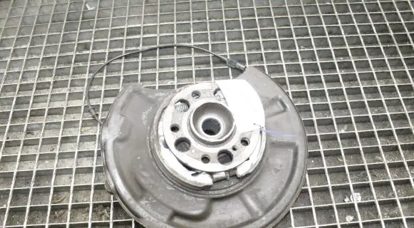 Mercedes-Benz SL R230 Rear wheel hub