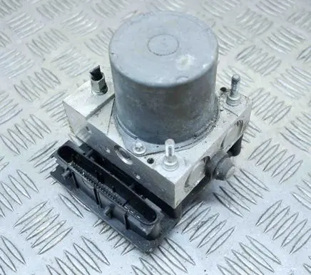 Mazda CX-7 ABS Pump 0265234607 EH14437A0