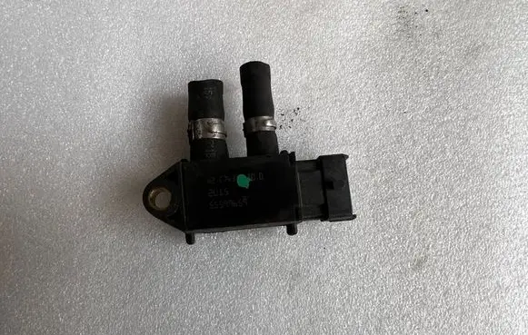 Exhaust gas pressure sensor