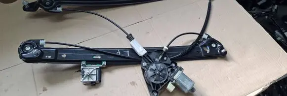 Audi RS Q8 Front window lifting mechanism without motor 4M8837461