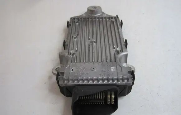 Peugeot Partner III Transmission gearbox valve body K8D214C336AB