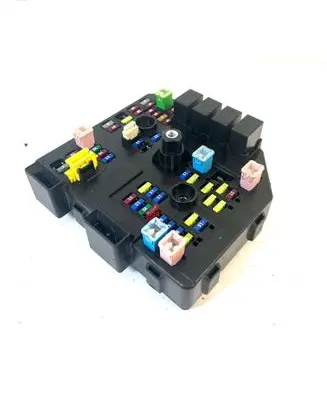 Opel Antara Fuse module 95137841 7841U
