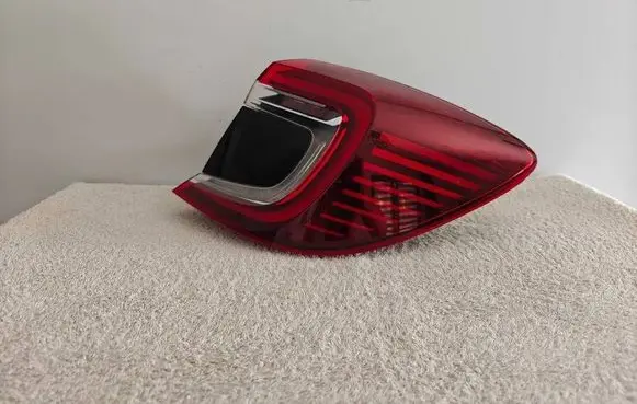Rear/tail lights