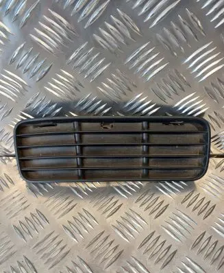 Volkswagen Caddy Front bumper lower grill 6K5853666A M7667