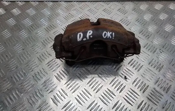 Volkswagen PASSAT CC Front brake caliper