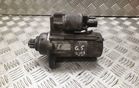 Volkswagen Golf V Starter motor