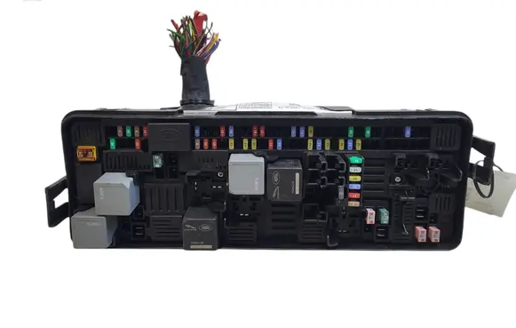 Land Rover Range Rover Sport L494 Fuse module 5C5B11F01 JPLA14N030AB KPLA14K016CA