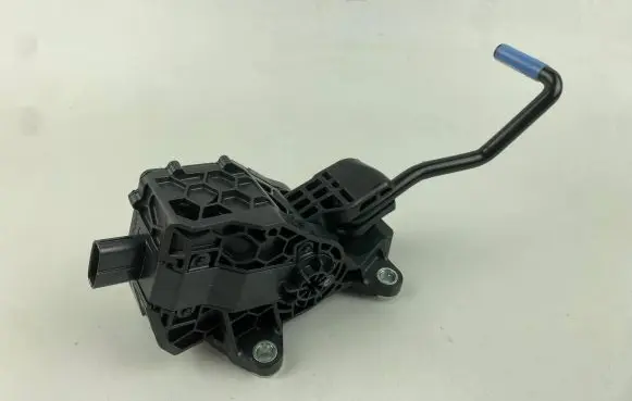 Toyota RAV 4 (XA50) Accelerator throttle pedal 7811042070