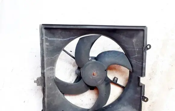 Mitsubishi Carisma Radiator cooling fan shroud mb925629 etp5394