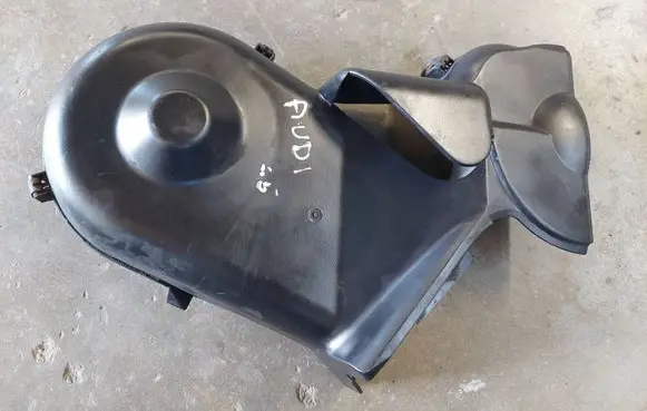 Audi A6 S6 C5 4B Timing belt guard (cover) 059109124G