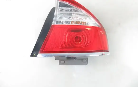 Subaru Legacy Rear/tail lights 22020960