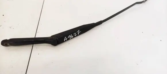 Opel Astra G Front wiper blade arm 90559600LH