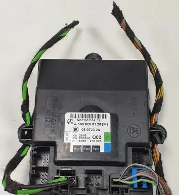 Mercedes-Benz A W168 Door control unit/module A1698208126
