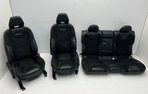 Volvo V40 Seat set V40FOTELESUL1