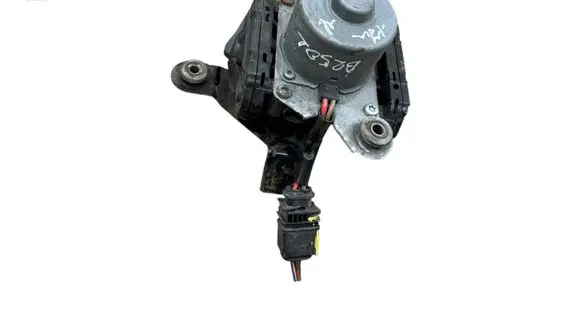 Mercedes-Benz B W246 W242 Vacuum pump A2424300632