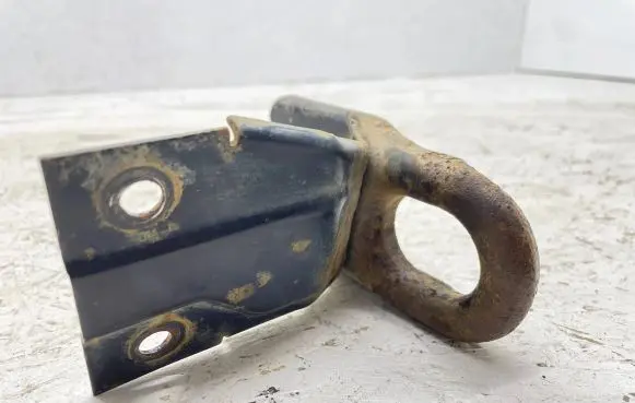 Volkswagen Transporter - Caravelle T4 Towing hook eye 7D0807370B