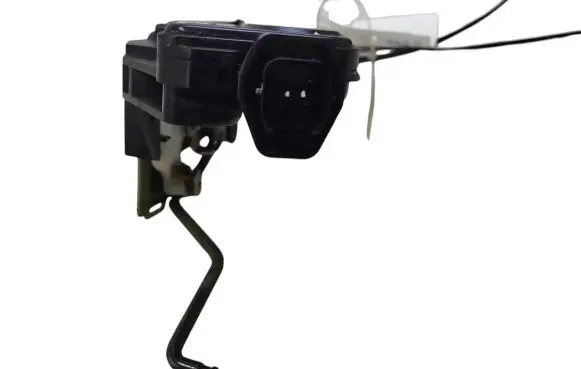 Hyundai Trajet Front door lock
