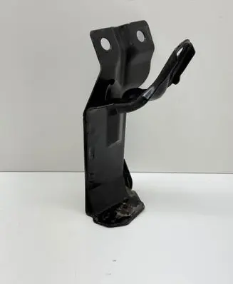 Volvo XC60 Bottom radiator support slam panel 