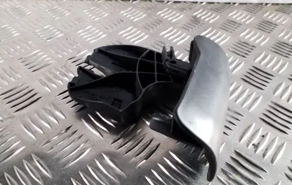 Audi A6 C7 Engine bonnet (hood) release handle 8T2823533
