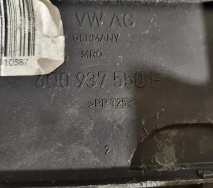 Seat Ibiza III (6L) Battery box tray cover/lid 6Q0937550F