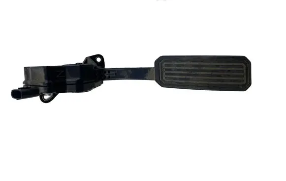 Toyota Prius (XW30) Accelerator throttle pedal 7811012010