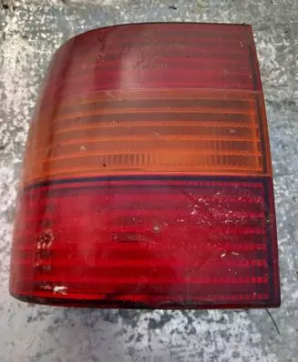 Volkswagen PASSAT B4 Rear/tail lights 3A9945111