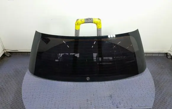 Audi A4 S4 B7 8E 8H Rear windscreen/windshield window 