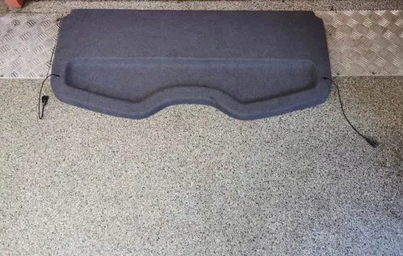 Renault Clio III Parcel shelf