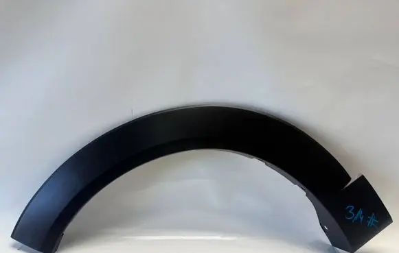 Mazda CX-30 Front arch trim DFR551W31 DR5-51W31