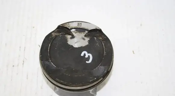 BMW 8 G14 Piston 11258681079 8681079