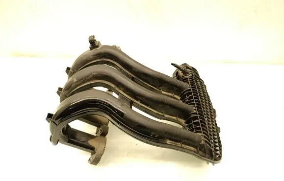 Peugeot 2008 I Intake manifold 81067R
