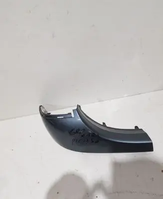 Citroen Xsara Picasso Rear bumper corner part panel trim 9650215077
