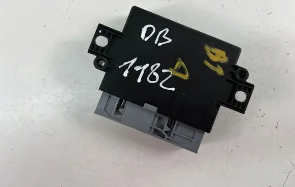 Mercedes-Benz ML W166 Other control units/modules A0009006713