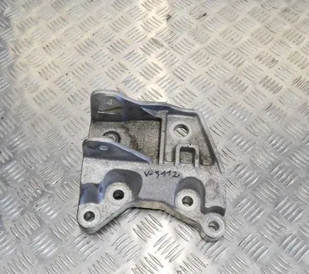 Jaguar E-Pace Engine mounting bracket GJ326P096AF J9C36F030AB