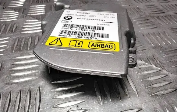 BMW X3 E83 Airbag control unit/module 31342458101Q 0285001870 3424581